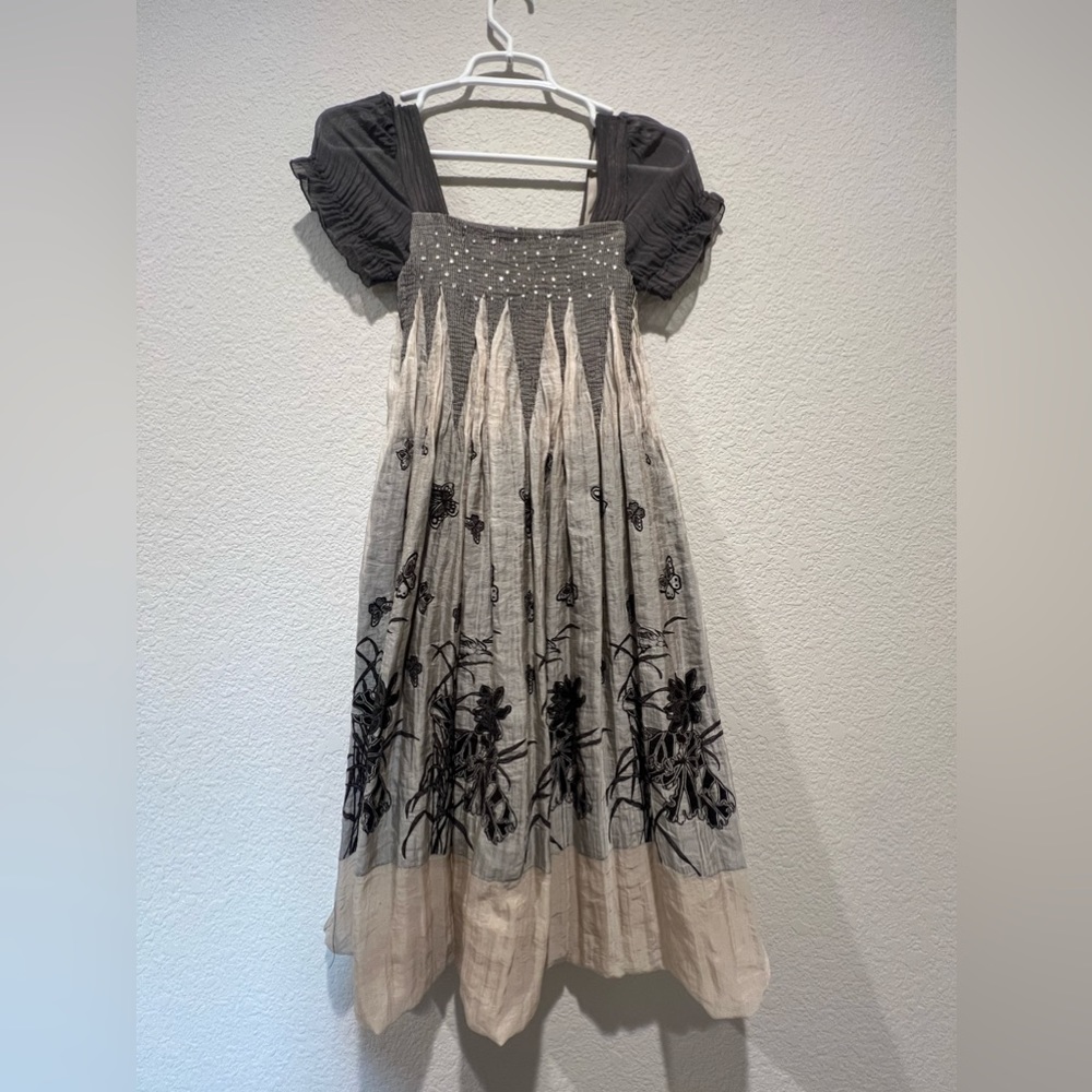 Cute casual dress for anytime wear